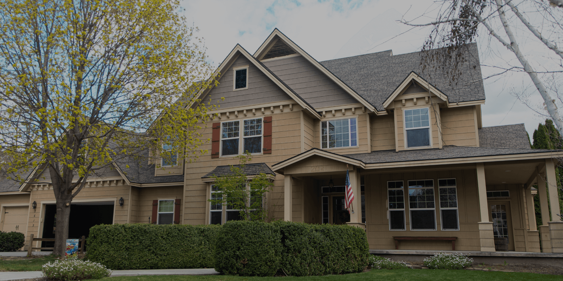 Hero image showing a residential house that Best Choice Pro Painting had worded on